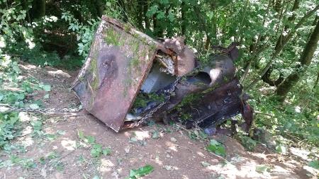 Sanacija črnega odlagališča – Banova jama 120